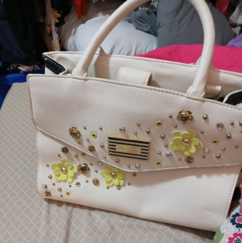Betsy johnson purse